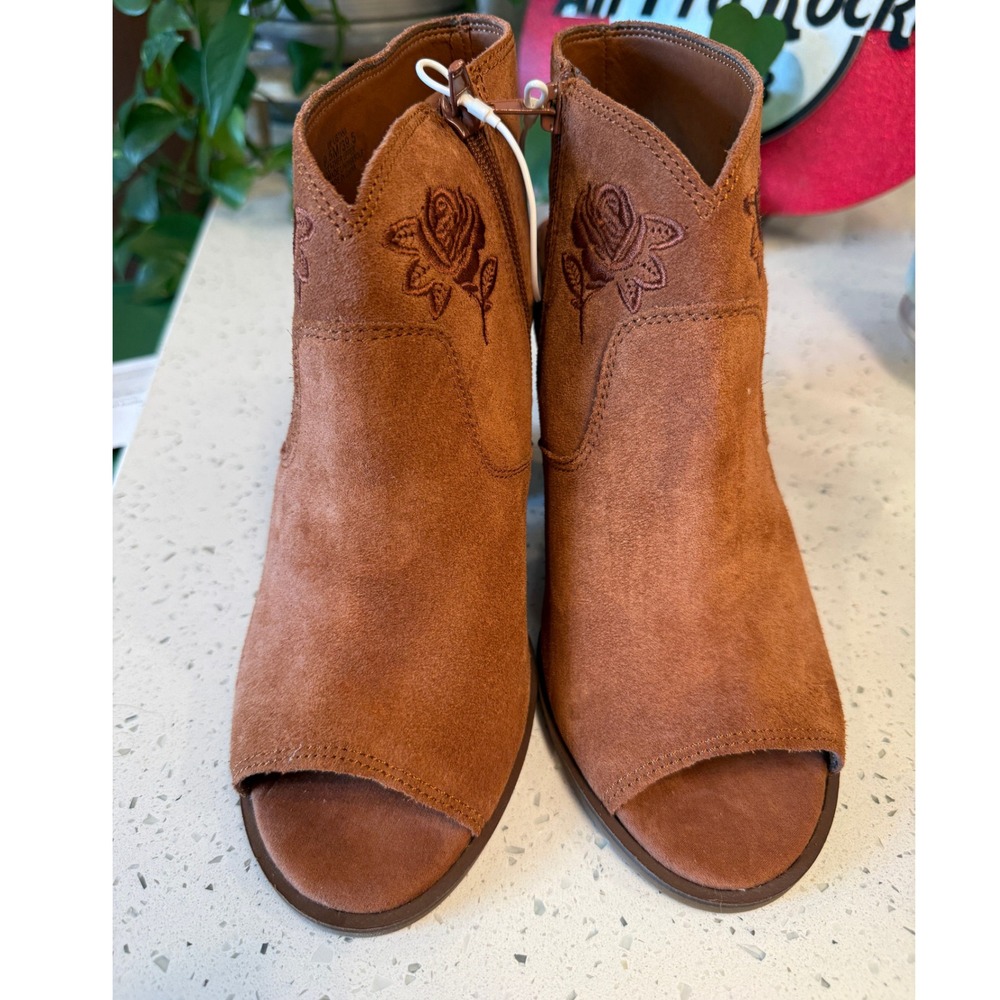 Lucky Brand Llstana Womens Brown Suede Rose Embroidered Peep Toe Booties Sz 9.5M - Picture 3 of 11